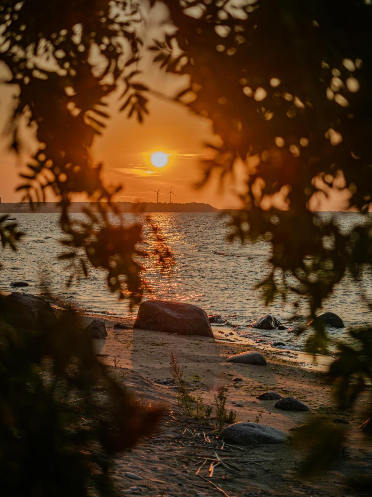 Mereaeaere Glamping Ja Rannamaja Liimala Esterno foto
